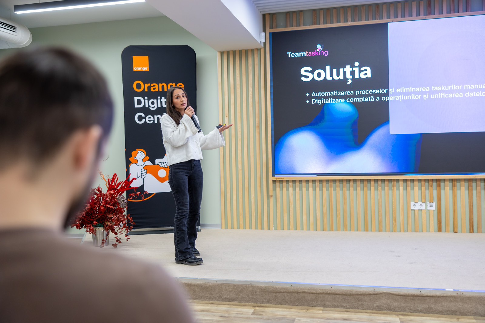 Eveniment TeamTasking.md 4